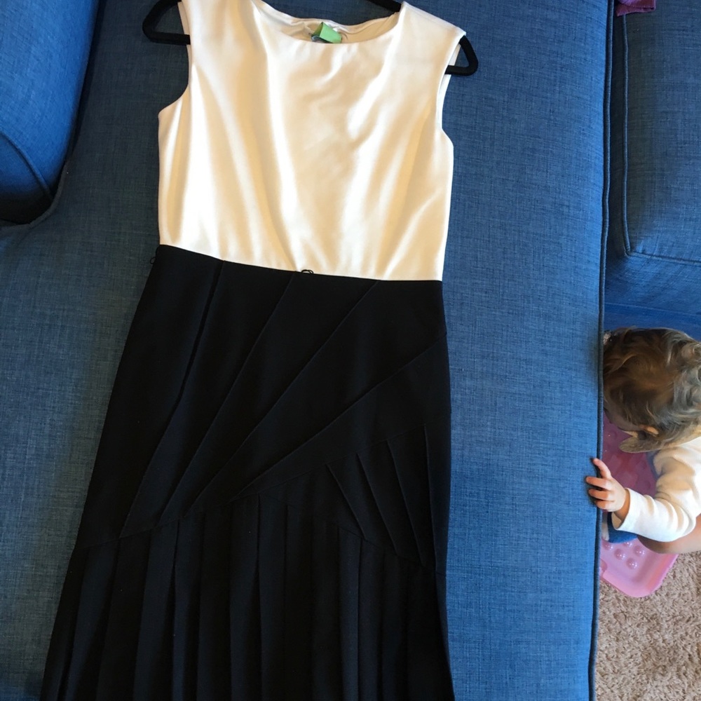 Black and off white Calvin Klein size 6 dress